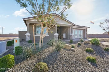 2551 Homesteader Rd, San Tan Valley, AZ 85140