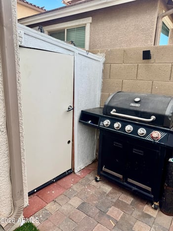 2551 N 73rd Dr, Phoenix, AZ 85035