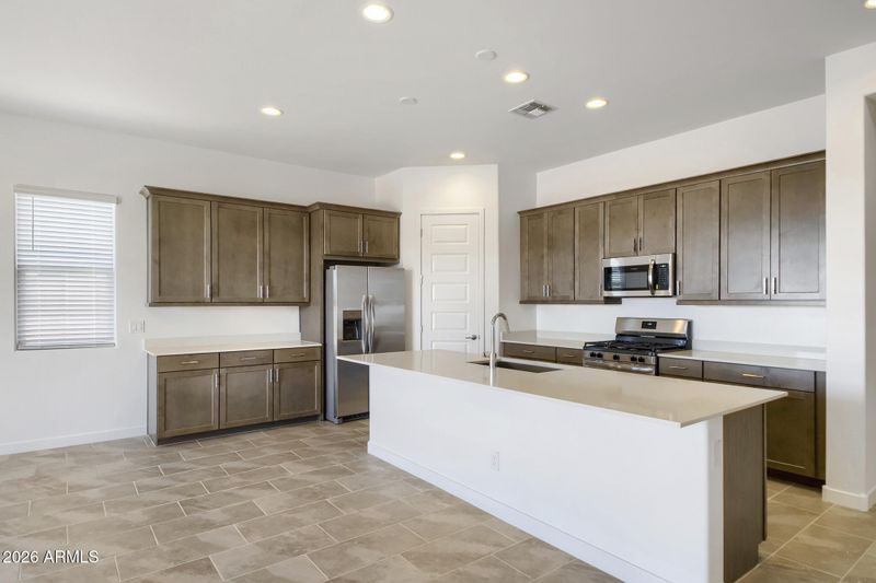 25513 N 167th Ln, Surprise, AZ 85387