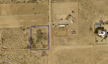 25518 W Montgomery Rd #Q, Wittmann, AZ 85361