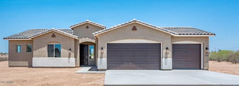 25519 Brookhart Way, Wittmann, AZ 85361