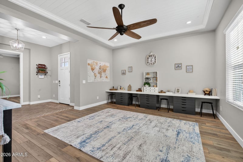 25519 N 102nd Dr, Peoria, AZ 85383