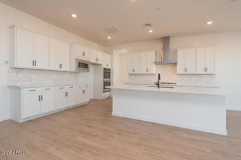 2552 Alfonso Dr, San Tan Valley, AZ 85140