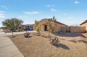 2552 E Atlanta Ave, Phoenix, AZ 85040