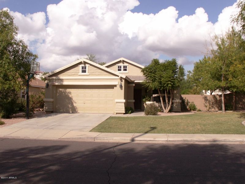 2552 E Los Alamos St, Gilbert, AZ 85295