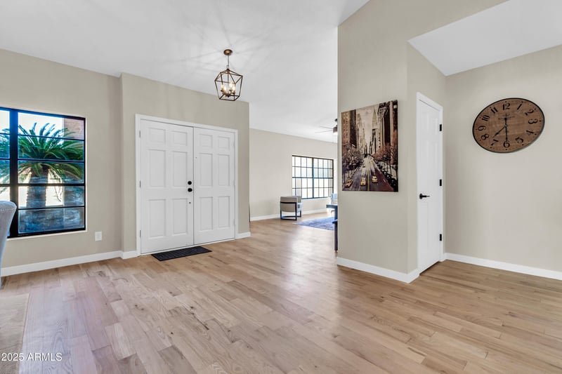 2552 Ellis St, Chandler, AZ 85224