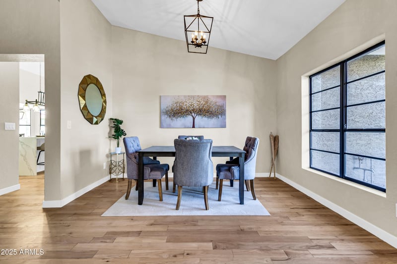 2552 Ellis St, Chandler, AZ 85224