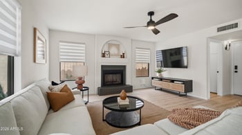 2553 Indigo Brush Rd, Phoenix, AZ 85048