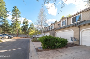 2553 Eureka Ln, Flagstaff, AZ 86001