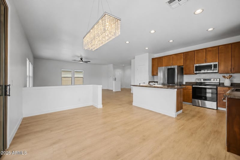 25534 W Burgess Ln, Buckeye, AZ 85326