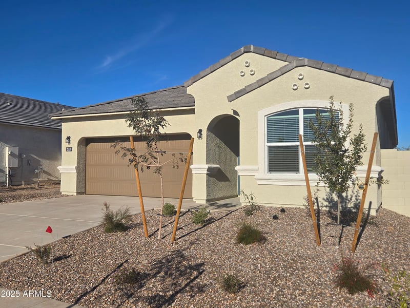 25539 183rd Dr, Wittmann, AZ 85361
