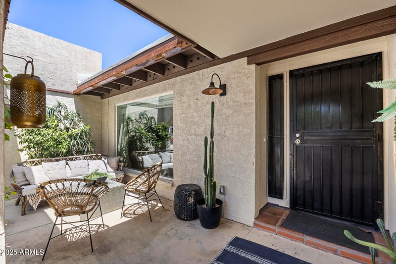 2554 Desert Cove Ave, Phoenix, AZ 85028