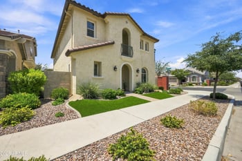 2554 S Quaintance St, Gilbert, AZ 85295