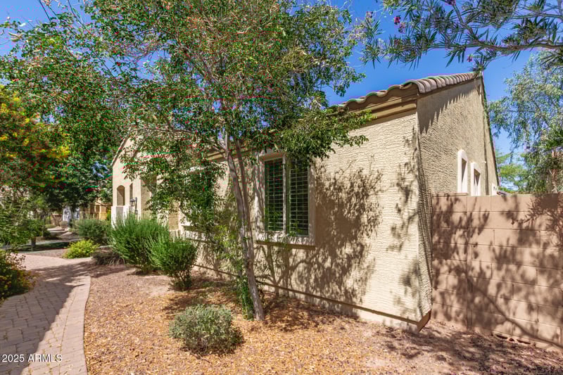 2554 Vermont Dr, Gilbert, AZ 85295