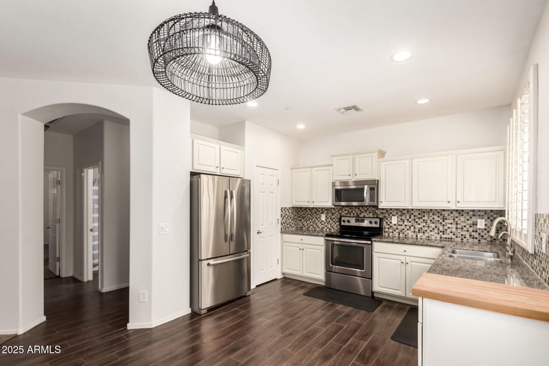 2554 Vermont Dr, Gilbert, AZ 85295