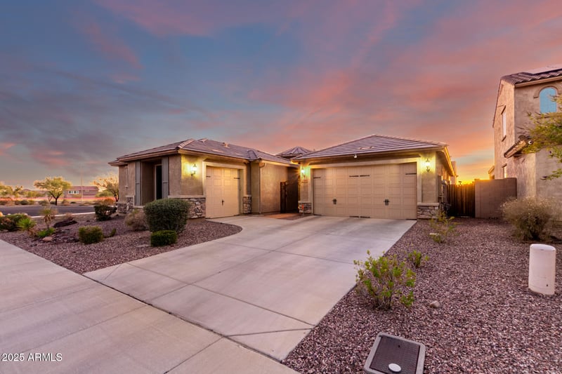 25540 103rd Dr, Peoria, AZ 85383