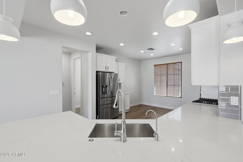 25548 104th Dr, Peoria, AZ 85383