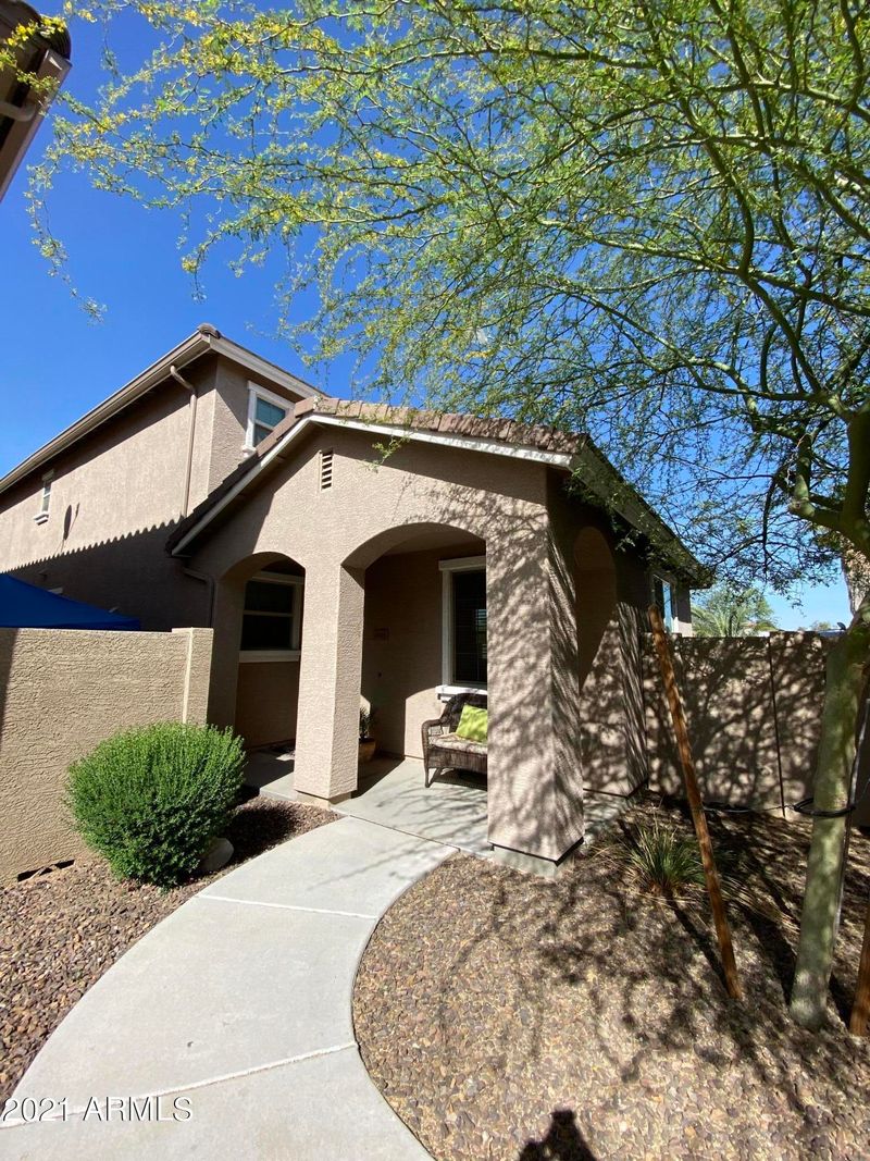 2555 N 73rd Dr, Phoenix, AZ 85035