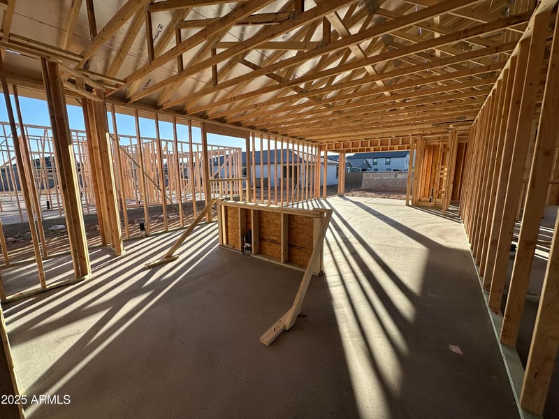 25556 75th Ln, Peoria, AZ 85383