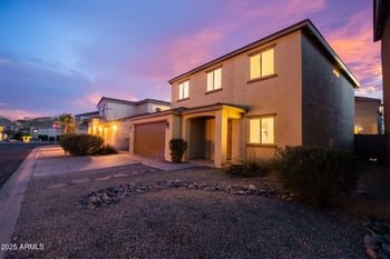 2557 Meadow Creek Way, San Tan Valley, AZ 85140
