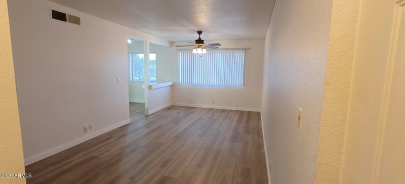 2557 Rose Ln #204, Phoenix, AZ 85017