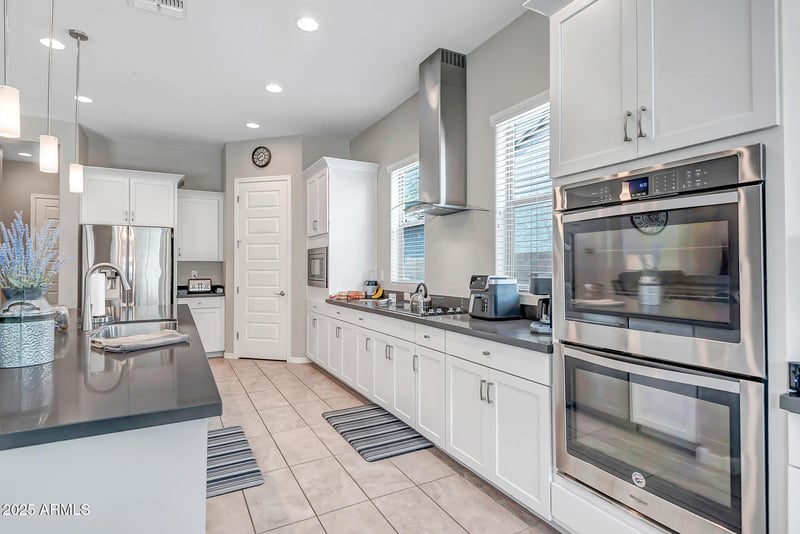 25577 103rd Ave, Peoria, AZ 85383