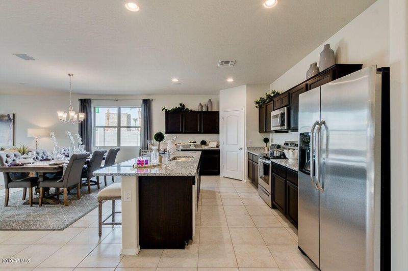25579 W Coles Rd, Buckeye, AZ 85326