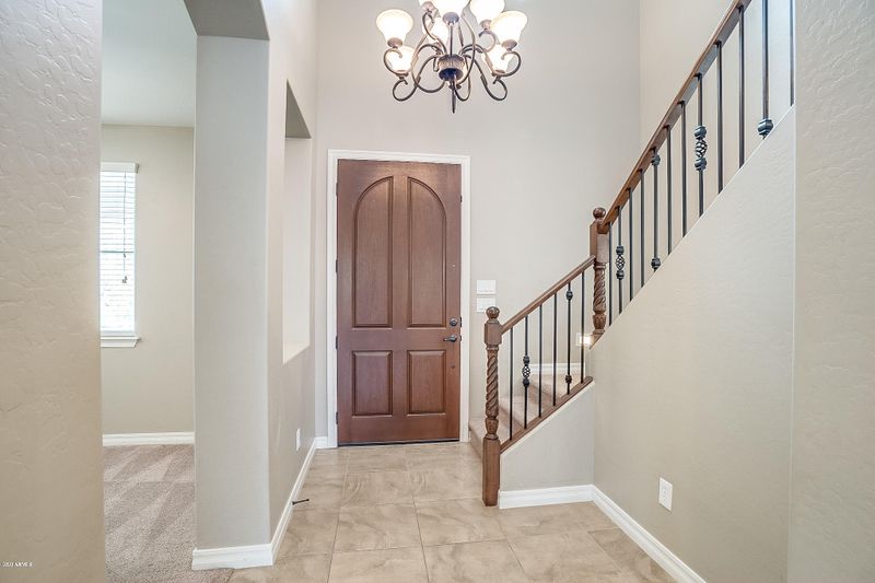 2558 E Penedes Dr, Gilbert, AZ 85298