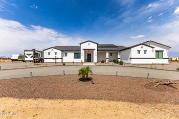 25583 Madre Del Oro Dr, Wittmann, AZ 85361