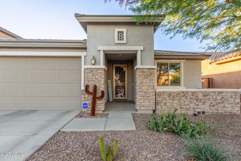 25588 161st Ave, Surprise, AZ 85387