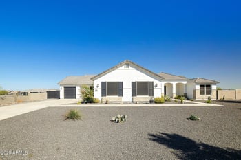 256 Perkins St, San Tan Valley, AZ 85143