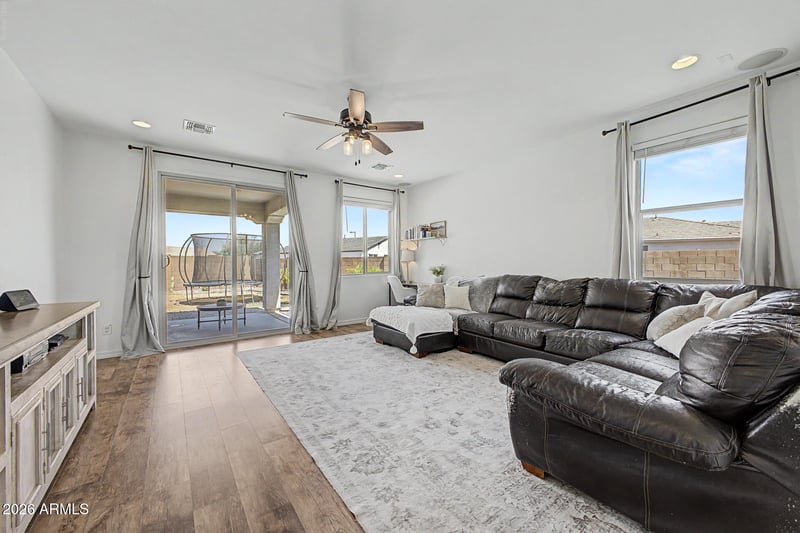 256 192nd Dr, Buckeye, AZ 85326