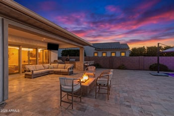 2560 Thornton Ct, Gilbert, AZ 85297