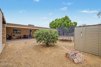 2560 Gregory St, Apache Junction, AZ 85120