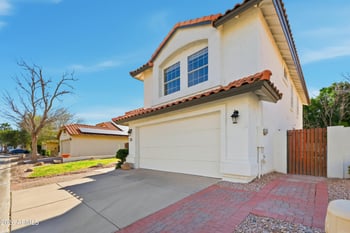 2560 Lindsay Rd #29, Mesa, AZ 85213