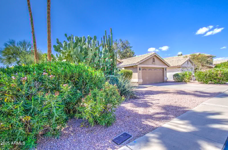 2560 Rowen --, Mesa, AZ 85209