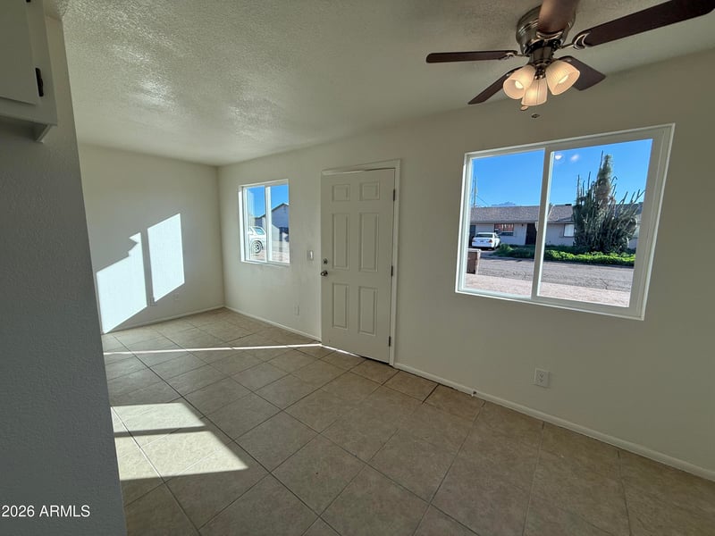 2560 Yavapai Rd, Apache Junction, AZ 85119