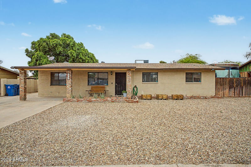 2560 Gregory St, Apache Junction, AZ 85120