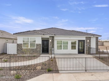 25600 N 183rd Ln, Wittmann, AZ 85361
