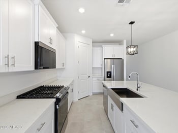 25601 157th Ln, Surprise, AZ 85387