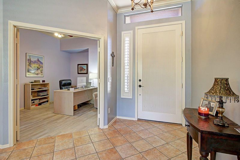25605 N Singbush Loop, Phoenix, AZ 85083