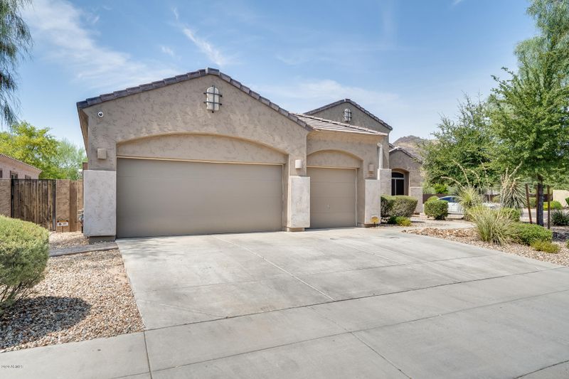 25612 N 50th Glen, Phoenix, AZ 85083