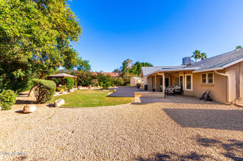 2562 Drummer Cir, Mesa, AZ 85204