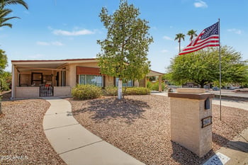 25621 S Illinois Ave, Sun Lakes, AZ 85248