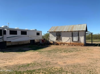 25625 Rockaway Hills Dr, Morristown, AZ 85342