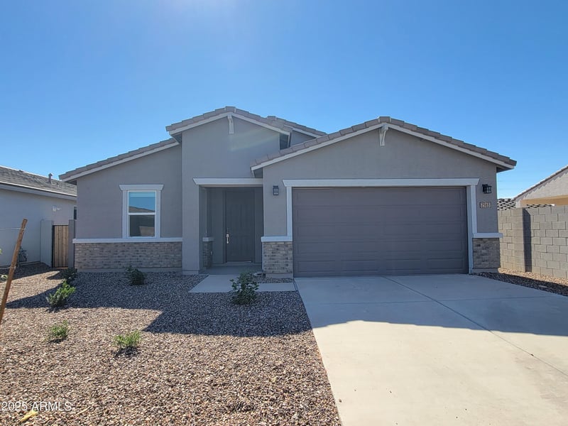 2563 Grenache Rd, San Tan Valley, AZ 85143
