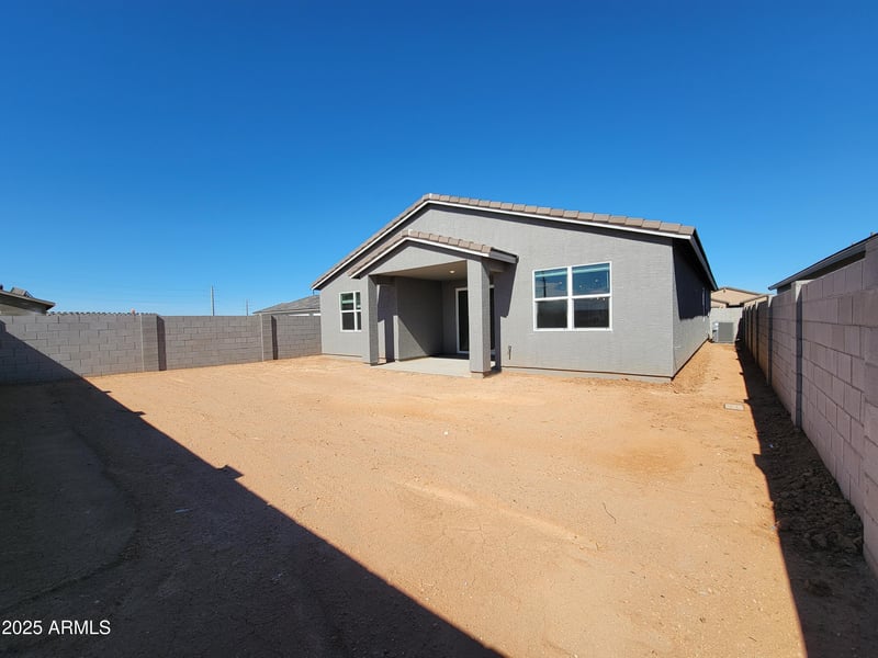2563 Grenache Rd, San Tan Valley, AZ 85143
