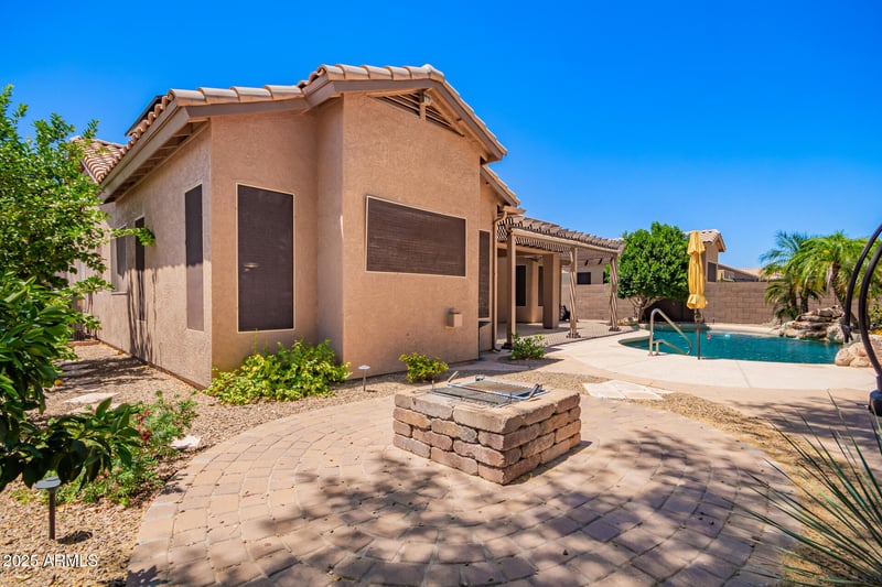 25633 71st Dr, Peoria, AZ 85383
