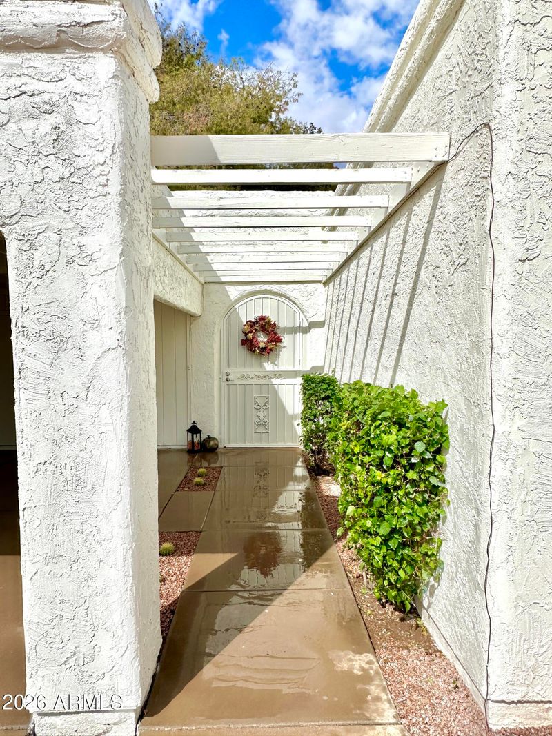 25633 S Ontario Dr, Sun Lakes, AZ 85248