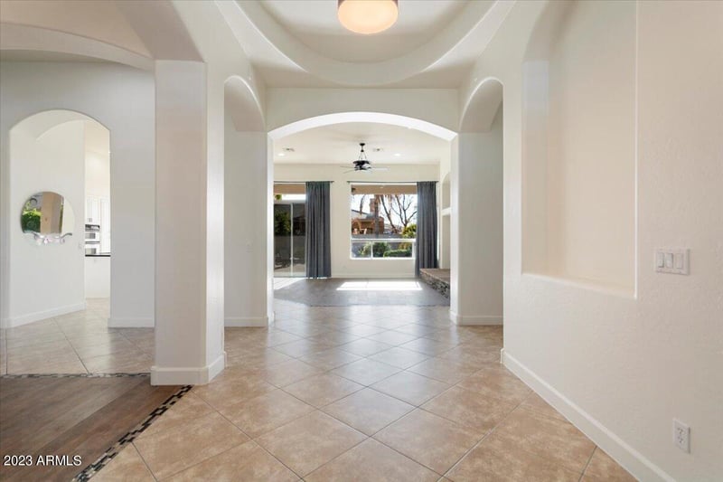25636 N Lawler Loop, Phoenix, AZ 85083